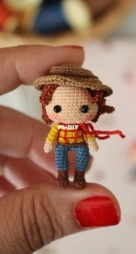 Sekizyumak - Seda Öner - Miniature Cowboy Woody