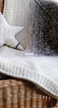 Baby Fade Blanket by Katerina Bobkova_free