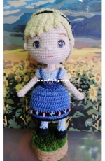 Amigurumi Doll - Little Elsa