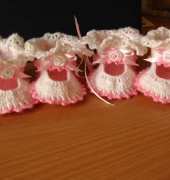 Lovely shoes for the twin sisters :)