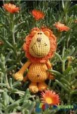 Julisiowo - Julio Toys - Monika Miszczuk - Leo the Lion - English and German
