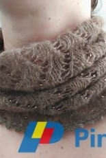 184 metros Cowl by Pilar R. Mendez -English,Spanish