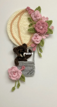 Wilky Wooly Designs - Fiona Wilkinson - Bear In Floral Balloon Applique