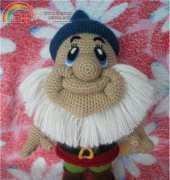 Artsburg Creation -  dwarf  -happy- joyeux