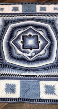 Elements Blanket (cal) by Sandra McButton