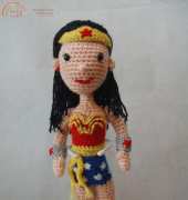 Crafty is Cool - Allison Hoffman - Wonder Woman