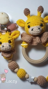 Crafty Lacey - Handmade by Lacey - Lacey Hill - Giraffe Rattle and Pacifier Clip - Free