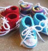 Loopysue- Suzanne Resaul- Crochet Baby Converse- Italian, Spanish - Free