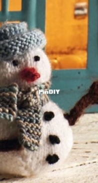 How to Knit a Mini Snowman - Hobbycrafft - Free