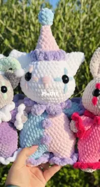 Lavender Loop Crochet - Claire Scheppler - Jester Cat and Bunny