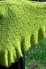 Lehtivihreä Shawl by Tuutikki Heiskanen -Eng. Finnish-Free
