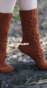Fall Foliage Socks by Anna Radchenko - WoollyWood