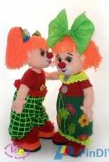 Tatyana Belousova-Clothes for clown doll-Russian