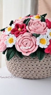 A pinch of cotton - Soft Toy For Joy - Beata Kuchnia - Basket full of flowers