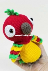 Amigurumi Today - Pedro the Parrot - Arabic Translated
