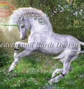 HAELAP 127 Jade The Unicorn - LAURA PRINDLE