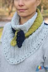 Accessorise - Ana D - Block Triangle Shawl