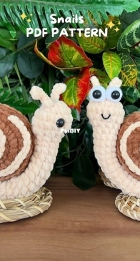 Mrs Chance Crochet - Chance Crochet - Snails