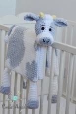 Crochet Arcade - Aneta Izabela -Cuddle and Play Cow Blanket