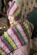 #08 Cabled Hooded Shrug by Yoko Hatta