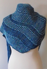 Evanescence shawl pattern by Leela Frankcombe