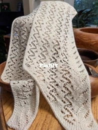 Snow Tracks Scarf - Meghan Eleanor McNeal - Grid Mammal Crafts