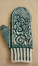 Anemoi Mittens by Eunny Jang