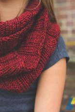 Luxe Cowl by Margaux Hufnagel/tentenknits-Free