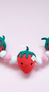 Hobbii Friends - Jennifer Santos - Super Cute Design - Kawaii Strawberry - Pram Chain - Free