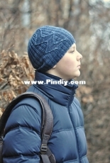 Lombard Street Hat by Pelykh Natalie -  English, Russian