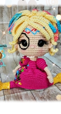 Yanegurumis - Yane - Weird Barbie - Barbie Rarita - Spanish