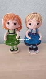 Green frog - Princess Elsa and Anna