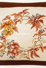 Marya Iskusnitsa - Mary Weaver 14.001.06 - Wild Grapes Pillow XSD