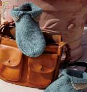 Grouse Slippers by Lusianne R./Lusianne Backward-English,FrenchFree