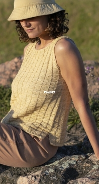 April Top by Luciana Lopez - English, Spanish - Free