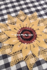 Sunflower doily