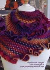 Sophie Gelfi Designs - Sophie Gelfi - Flamenco Shawlette - French and English
