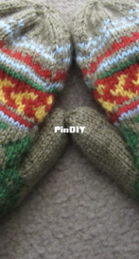 Fair Isle Stranded Mittens