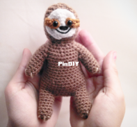 Stringy Ding Ding - Olive - No-sew Sloth - Free