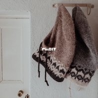 Hetta by Anne-Michelle Phelan - Thread Softly Designs