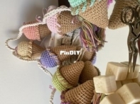 Amigurumi wreath