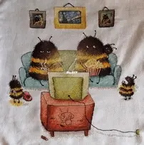 Bee - Family Night watching TV