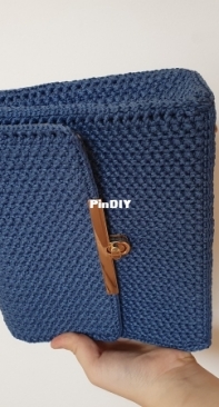 Crochet bag