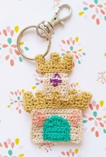 Monigurumi - Sandcastle Key chain - German - Free