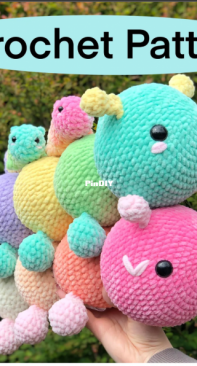 Crochet Grove - Anabelle Mcelhaney - Cailey the Caterpillar and her baby