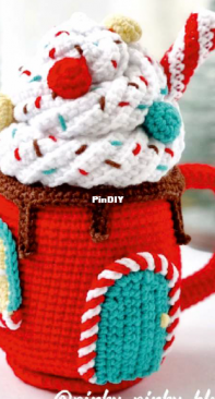 Pinky Pinky Blue - Nadejda Khegay - Christmas Mug House
