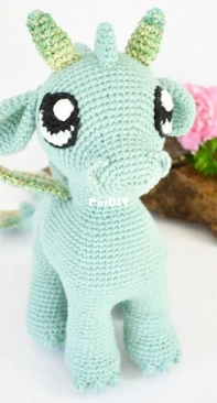 Christine Marvill - Nuri the Dragon - English