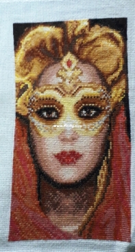 Mascherina gialla
