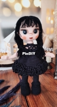 AmigurumiToys Friends - Wednesday