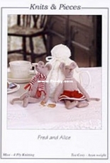 Knits and Pieces - Fred and Alice Mice by Sandra Polley